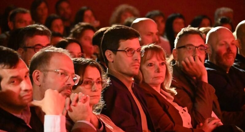 El ritual de la ciudad celebró sus 21 años: finalizó el Festival de Teatro Rafaela 2026