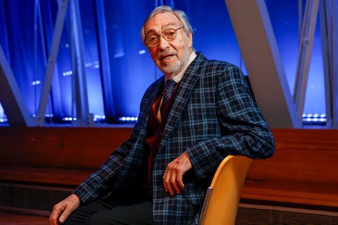 Luis Brandoni fue ovacionado en los Premios PINTI durante un emotivo homenaje a su trayectoria