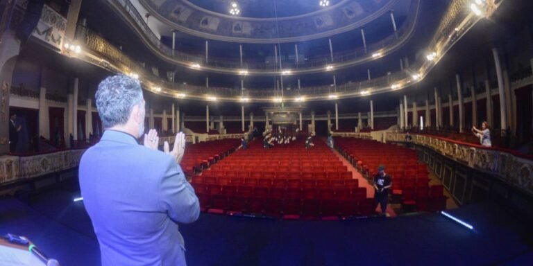 El Coliseo Podestá fue distinguido por la UBA con el Premio Teatro del Mundo en su 140° aniversario