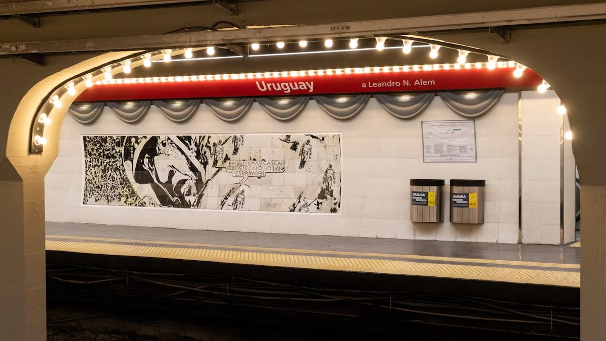 La estación Uruguay de la Línea B pasará a llamarse "Uruguay - Teatros"