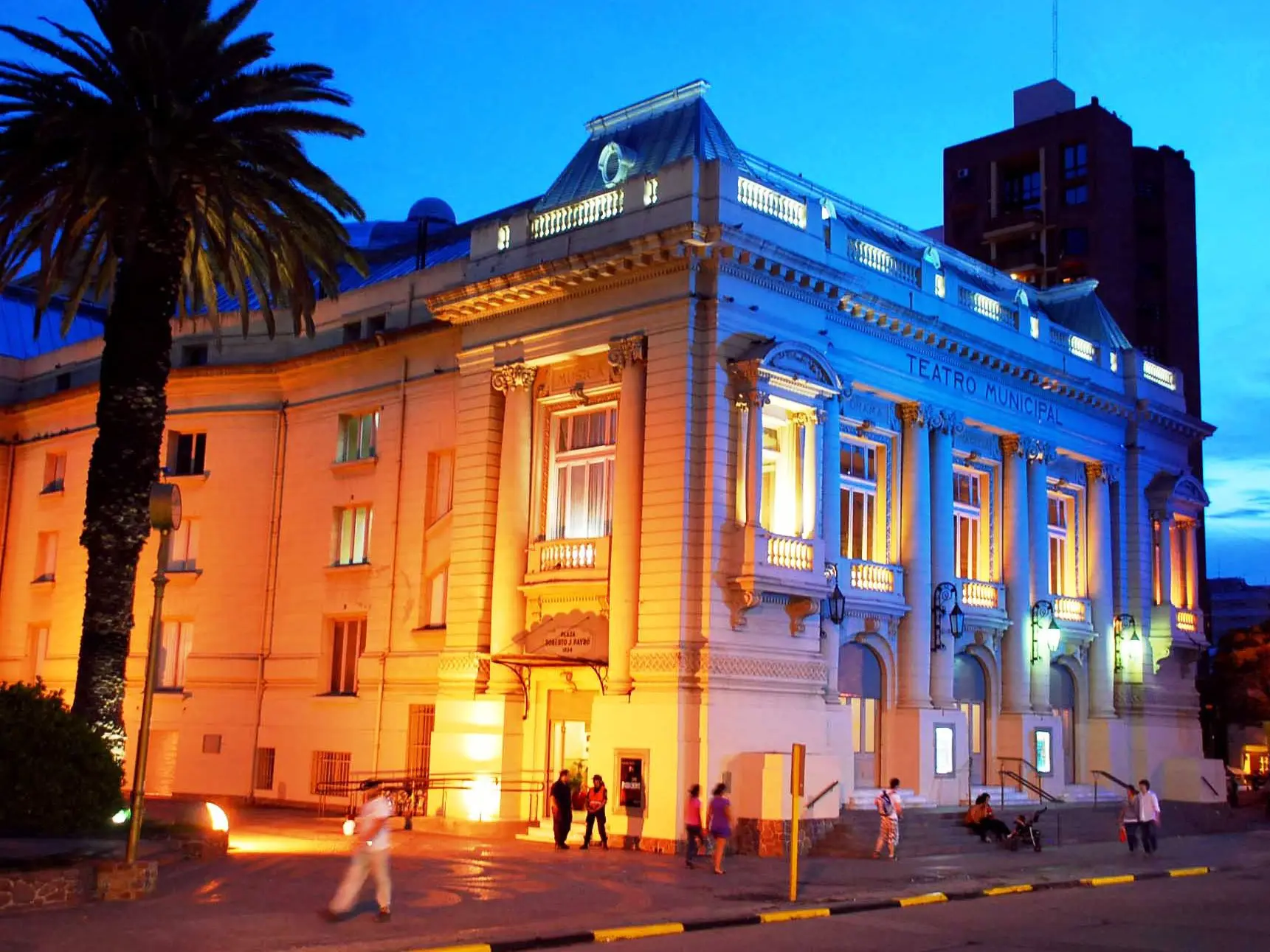 Anuncian la reconstrucción del Teatro Municipal de Bahía Blanca