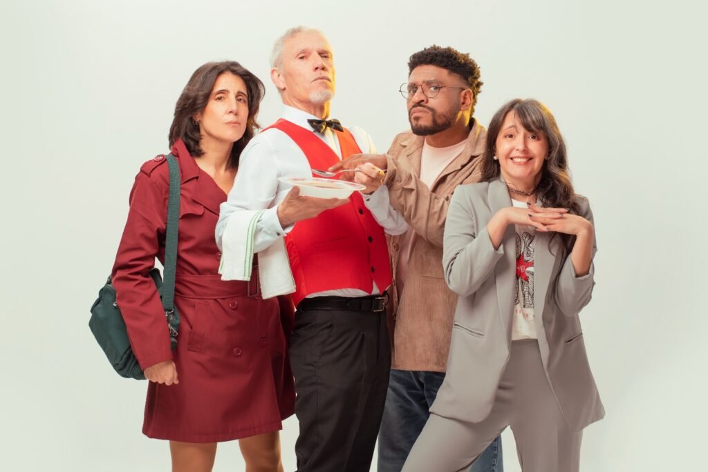 Débora Longobardi: "'Ensopados' es una comedia, una forma de seguir incursionando en el humor, que considero algo necesario e importante" | Escenarios Nacionales Débora Longobardi: "'Ensopados' es una comedia, una forma de seguir incursionando en el humor, que considero algo necesario e importante"